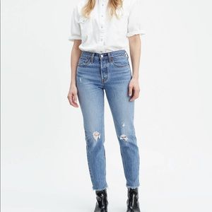 Levi’s Wedgie Fit Women’s Jeans- Truth Untold